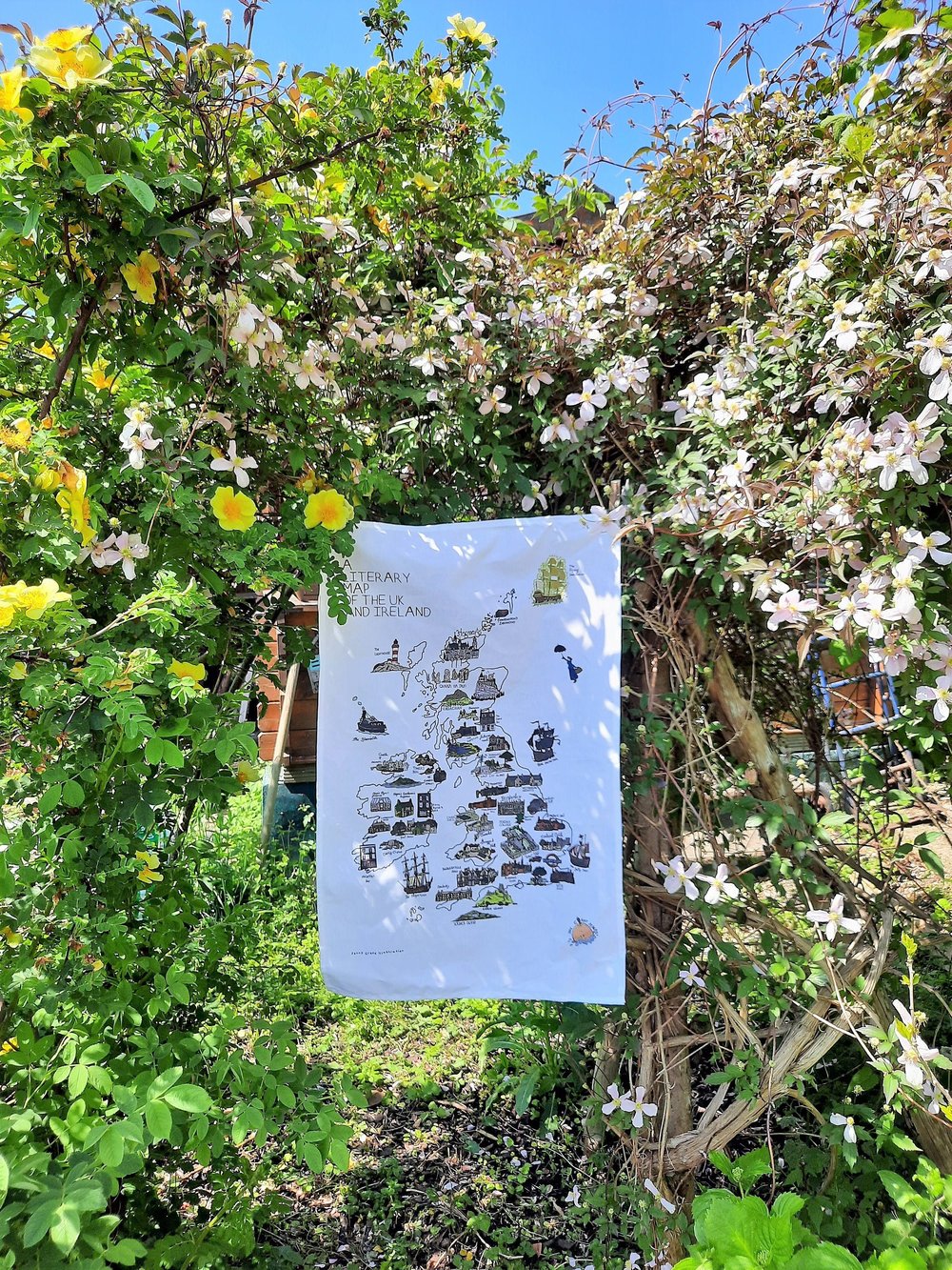 Image of Literary map tea towel - UK and Ireland