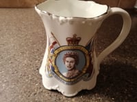 Image 1 of Vintage (1977) Queen Elizabeth II Silver Jubilee Commemorative Mug w/Original Box