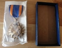 Image 2 of Generational (USA) Air Medal - Authentic Issue