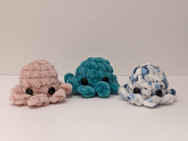 Image of Crochet Pocket Octopus