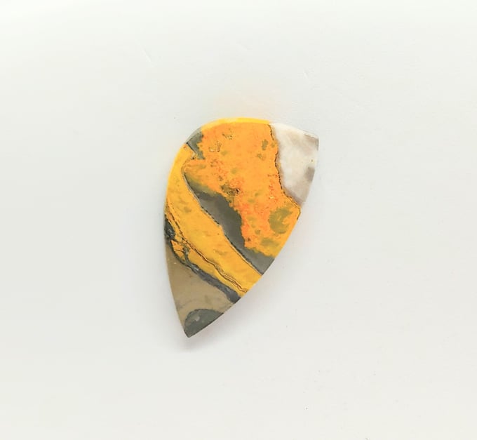 Image of Bumblebee Jasper Magnetic Pin #22-600