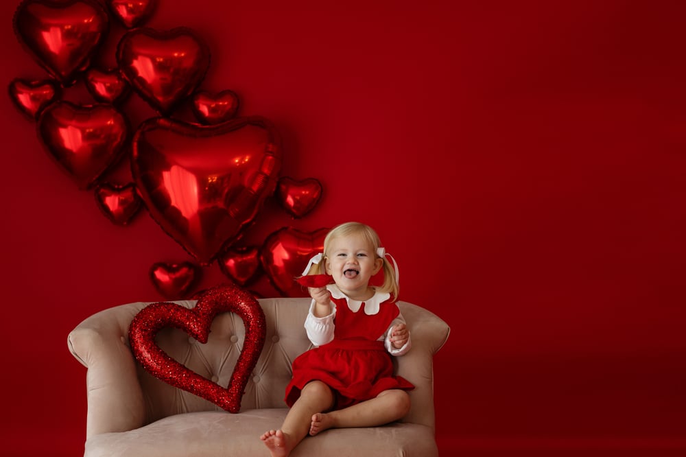 Image of RED | 2022 Petite Valentine Sessions