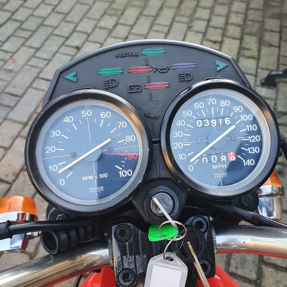 1982 Moto guzzi v350 mk2