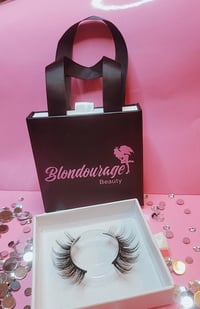 Image 1 of "Farrah" Blondourage signature lashes