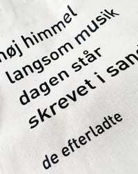 Image 2 of Skrevet i sand-mulepose [merchandise]