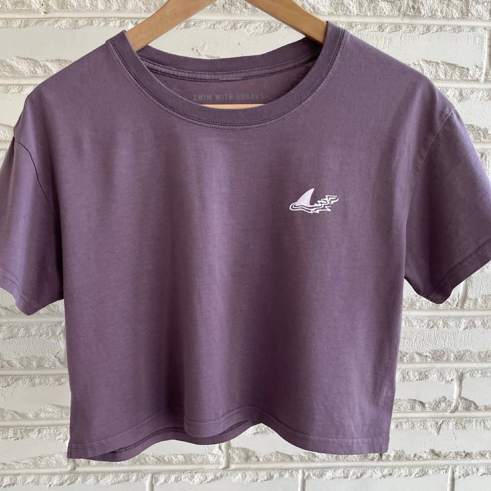 Cropped Wavy T-Shirt