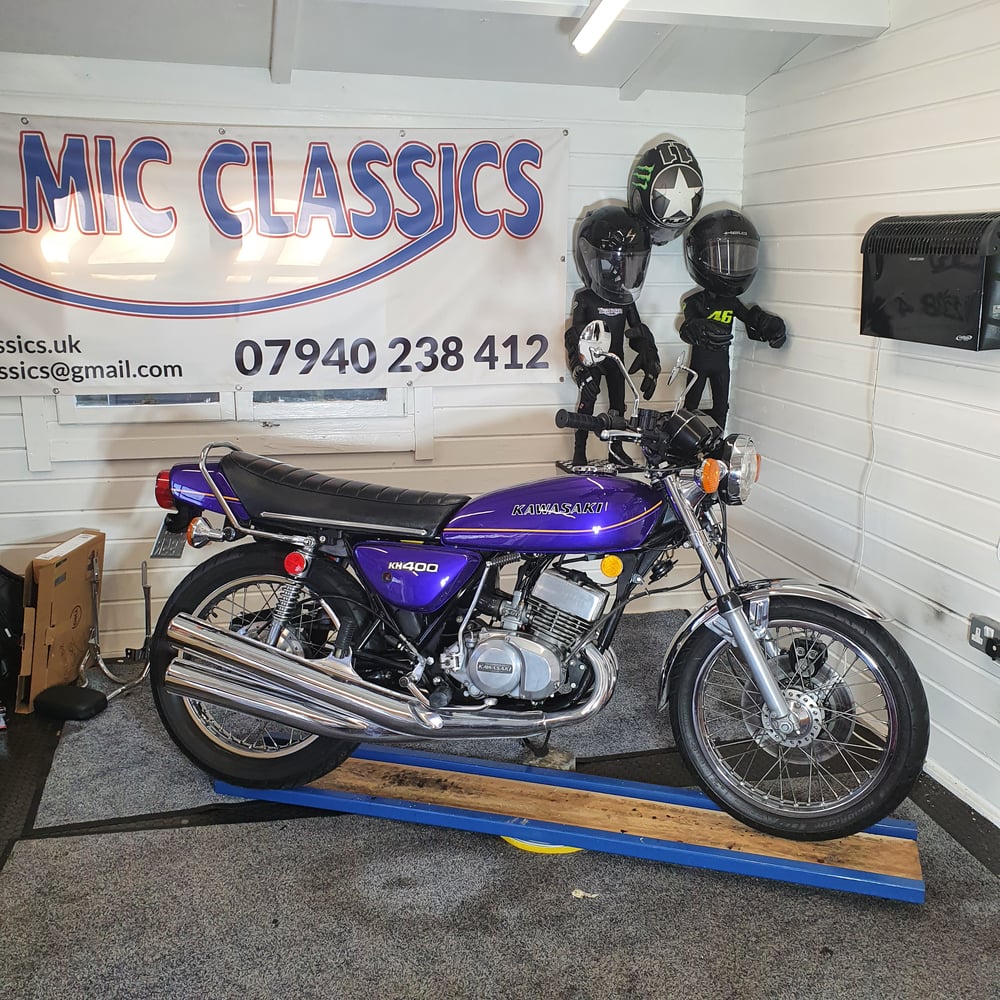 Kawasaki kh400 triple 1977