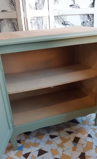 Image 3 of Petit meuble de rangement 