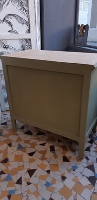 Image 5 of Petit meuble de rangement 