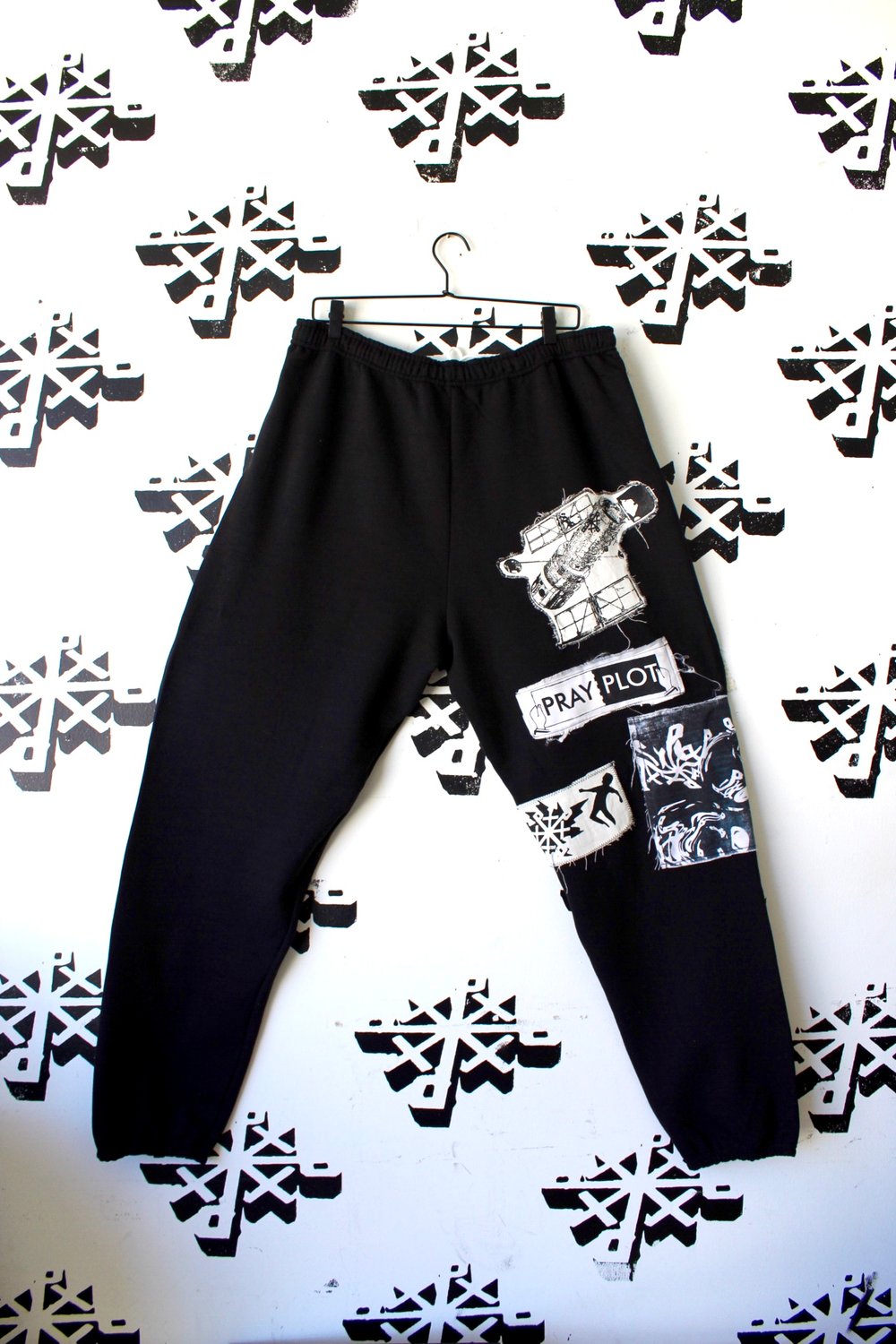 black on black sweatpants in black