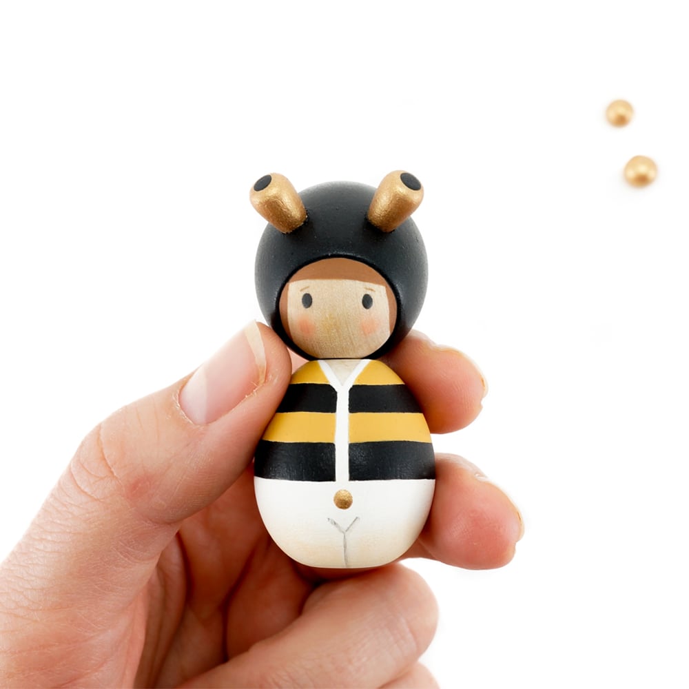 Image of DORIMU BUMBLEBEE