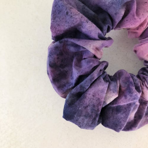 Image of Plant dyed Handmade Scrunchie No.2 - from dead stock Cotton fabric, collab with Kaliko