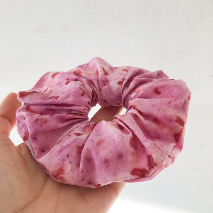 Image of Plant dyed Handmade Scrunchie No.3 - from dead stock Cotton fabric, collab with Kaliko