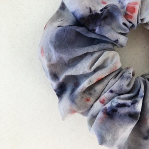 Image of Plant dyed Handmade Scrunchie No.4 - from dead stock Cotton fabric, collab with Kaliko