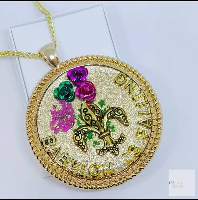 'FALL BABYLON' 40MM rope pendant chain | gold