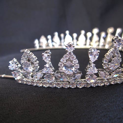 Image of Juniper tiara 