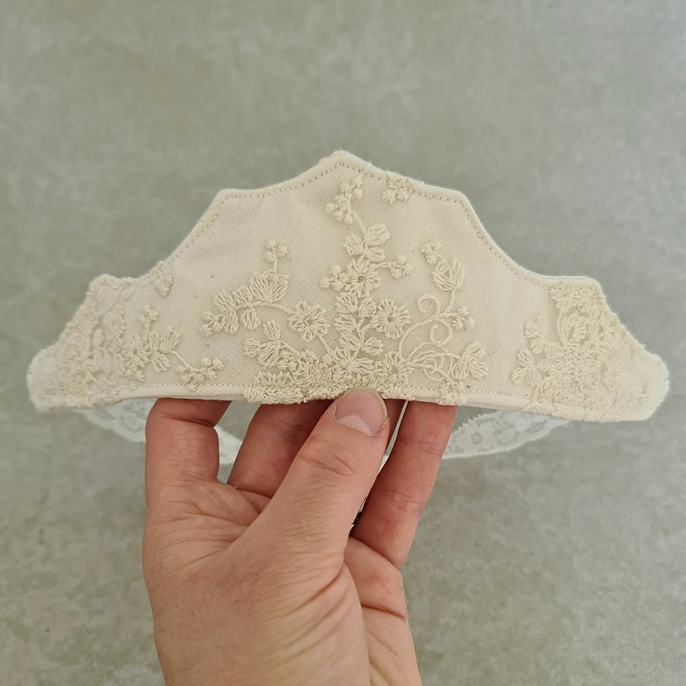 Image of Tia embroidery crown