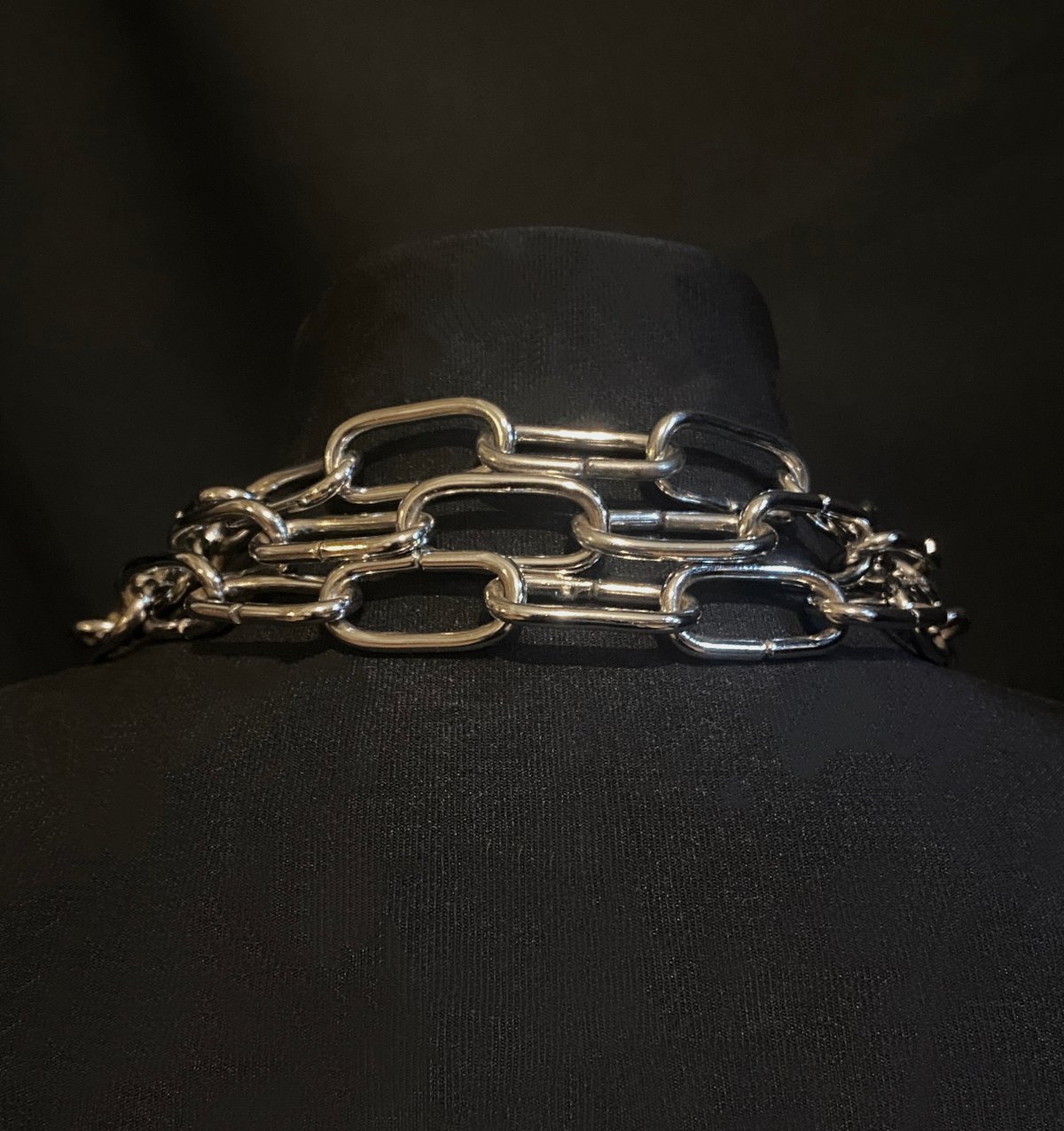 Silver triple chain ring necklace