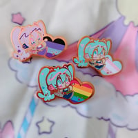 Image 2 of Vocaloid Pride Enamel Pins (Len sale!)
