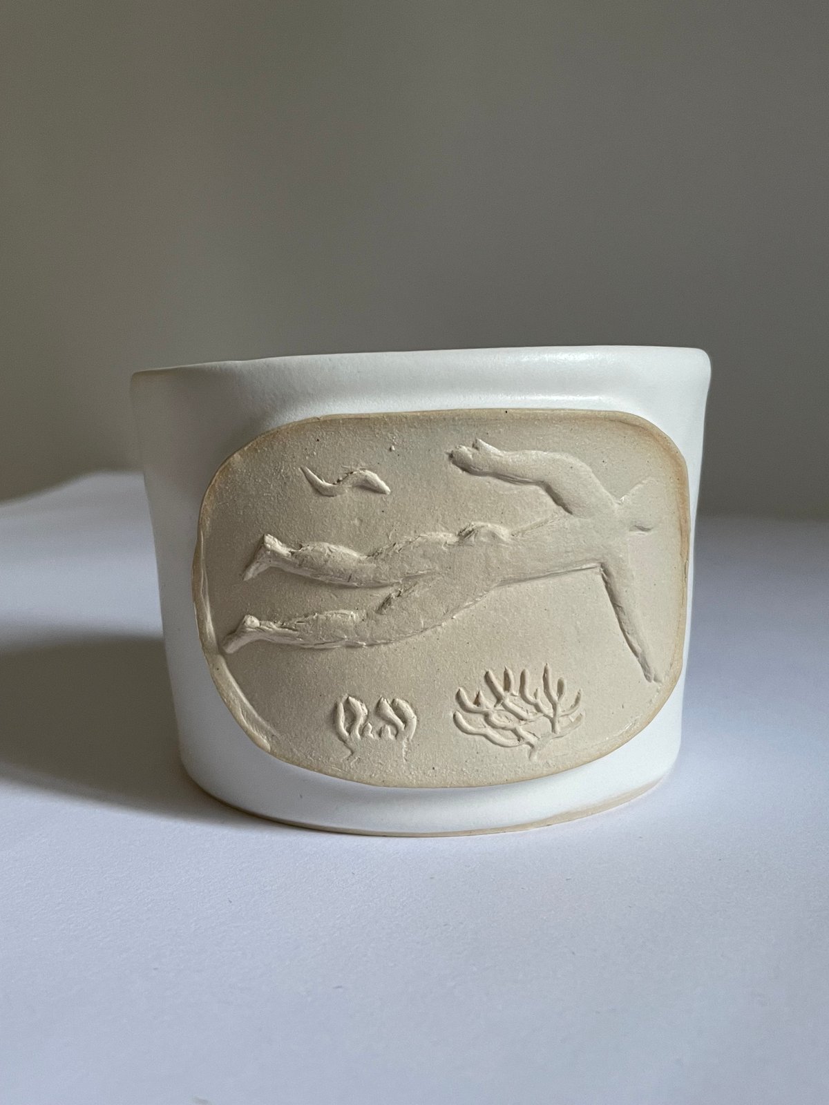 Swimmers Stamp Pot