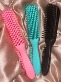 Detangler Brush 