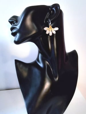 Image of Australian Wildfowers – Fan Flowers Earrings