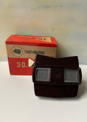 Image of Vintage Brown Bakelite ViewMaster with 11 x Reels