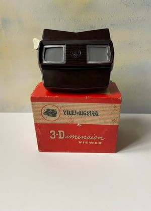 Image of Vintage Brown Bakelite ViewMaster with 11 x Reels