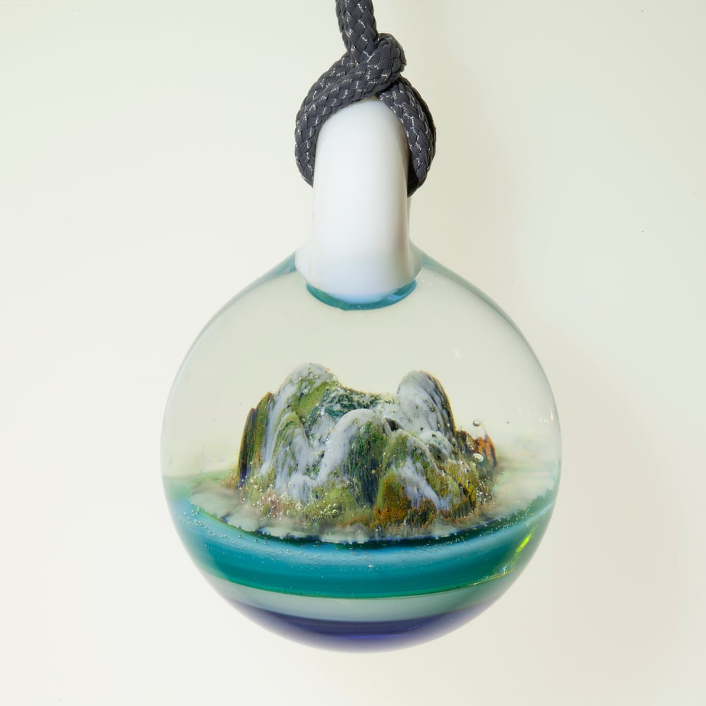 Image of Desert Island Pendy 5-2022