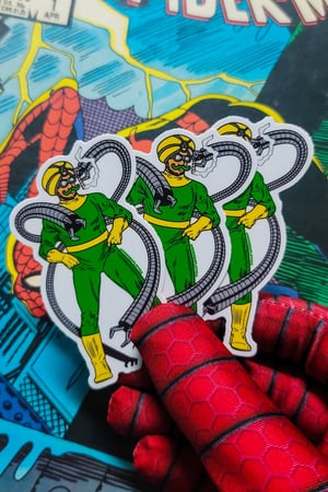 Spiderverse (Ringer Tee)
