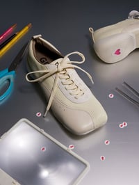 Image 3 of Square-toe lace- up shoes"Twisted"