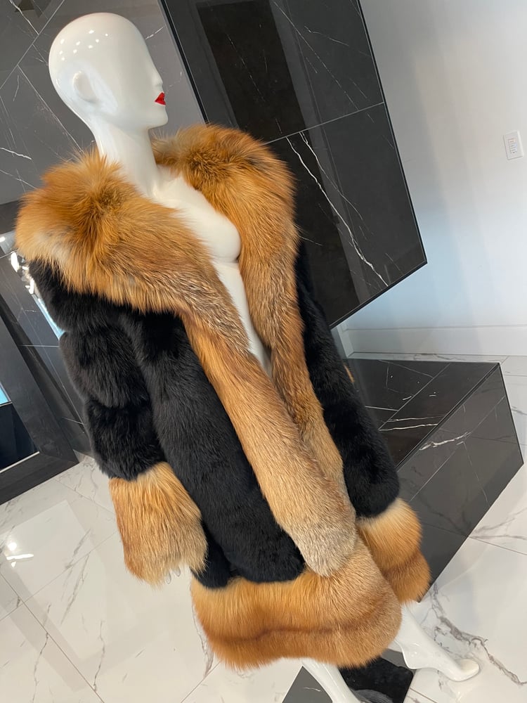 Image of Aspen 2in1 Fur Coat