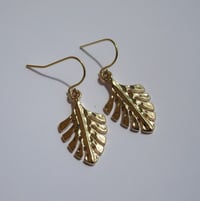 Image 1 of Kate Middleton Duchess of Cambridge Inspired Replikate Yellow Gold Fern Leaf Nature Pendant Earrings