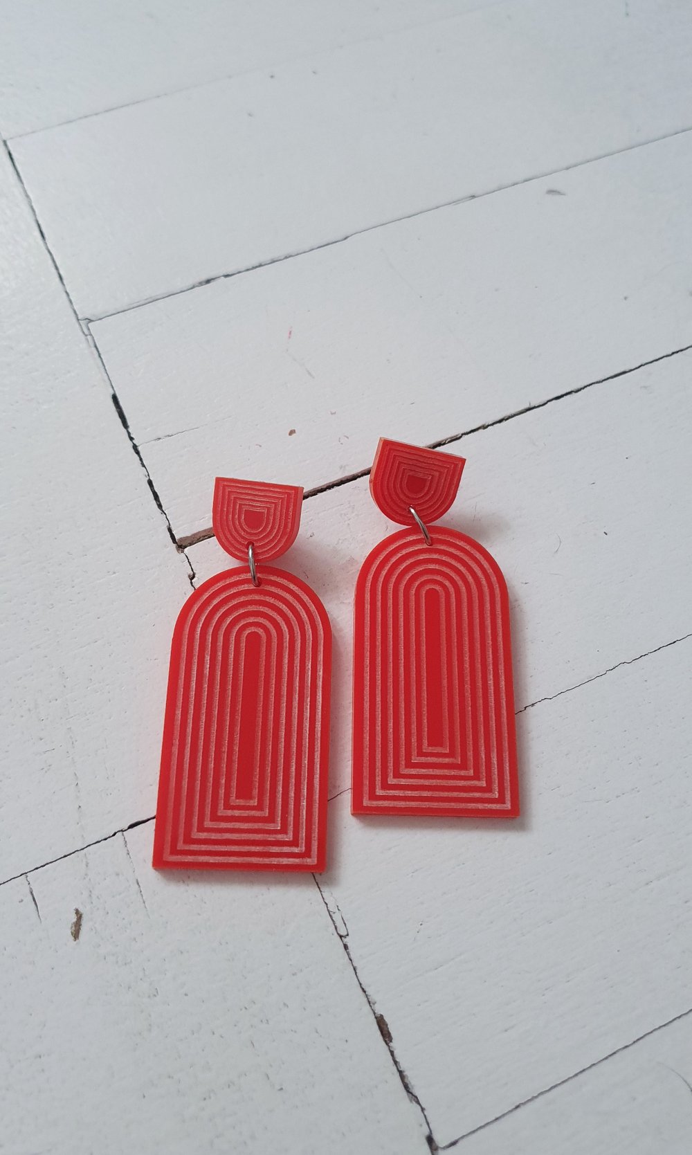 RDEČI uhani GOTIK .5 // steel RED earrings GOTIK .5