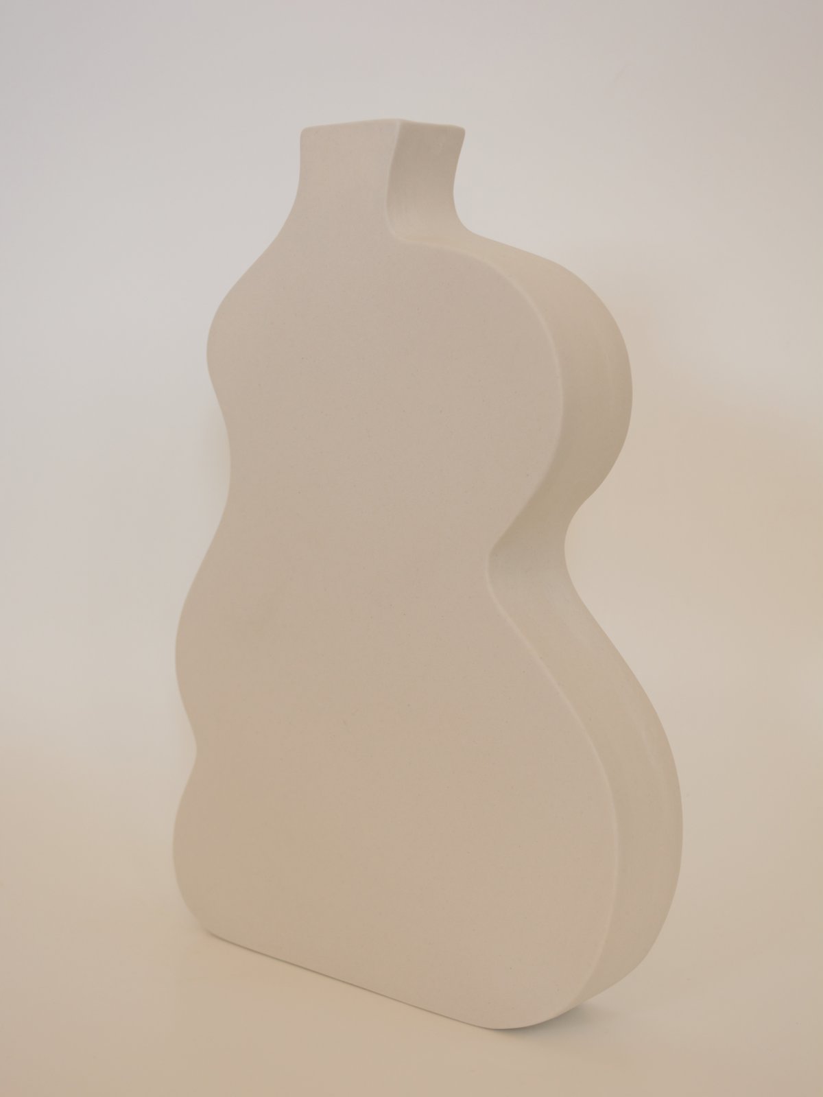 Image of Porcelain Cumulus 2D Vase Second