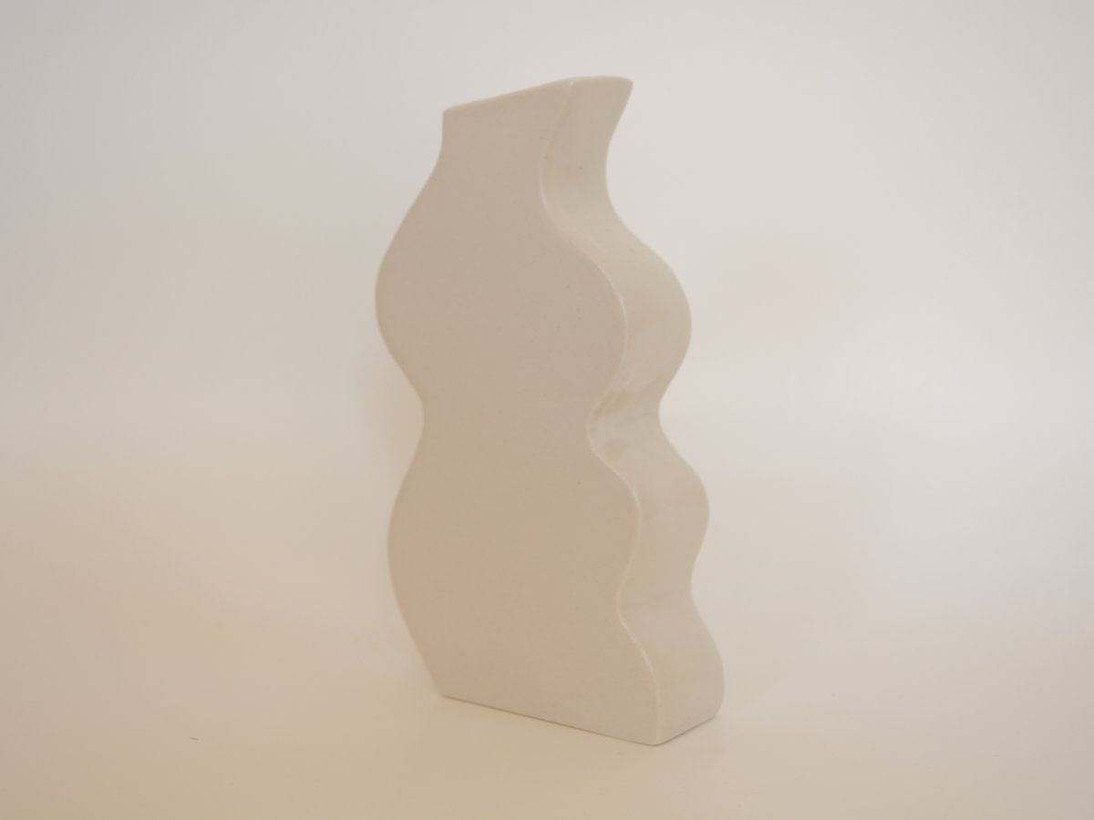 Image of Track 2D Vase Second