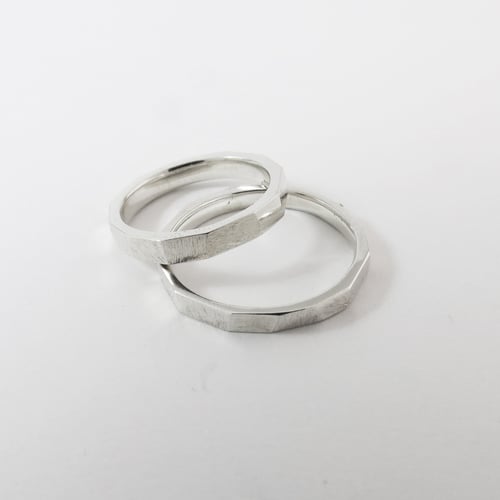 Image of Gneiss Facet Ring