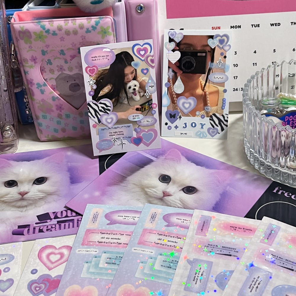 Image of DREAMLIKE RANDOM PACK