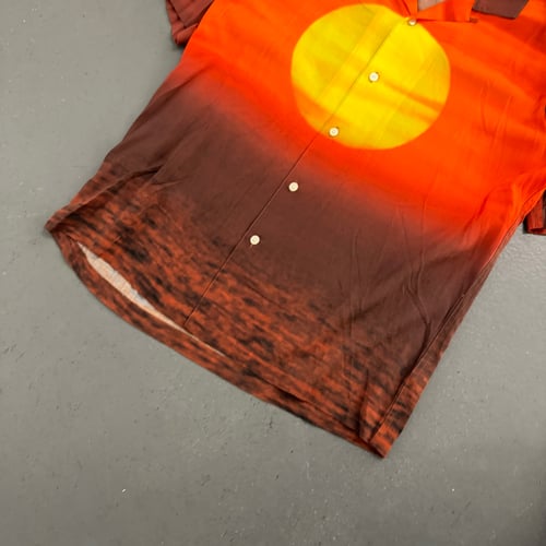 Image of SS23 Palace Ultimate Chill Shirt, Size Medium