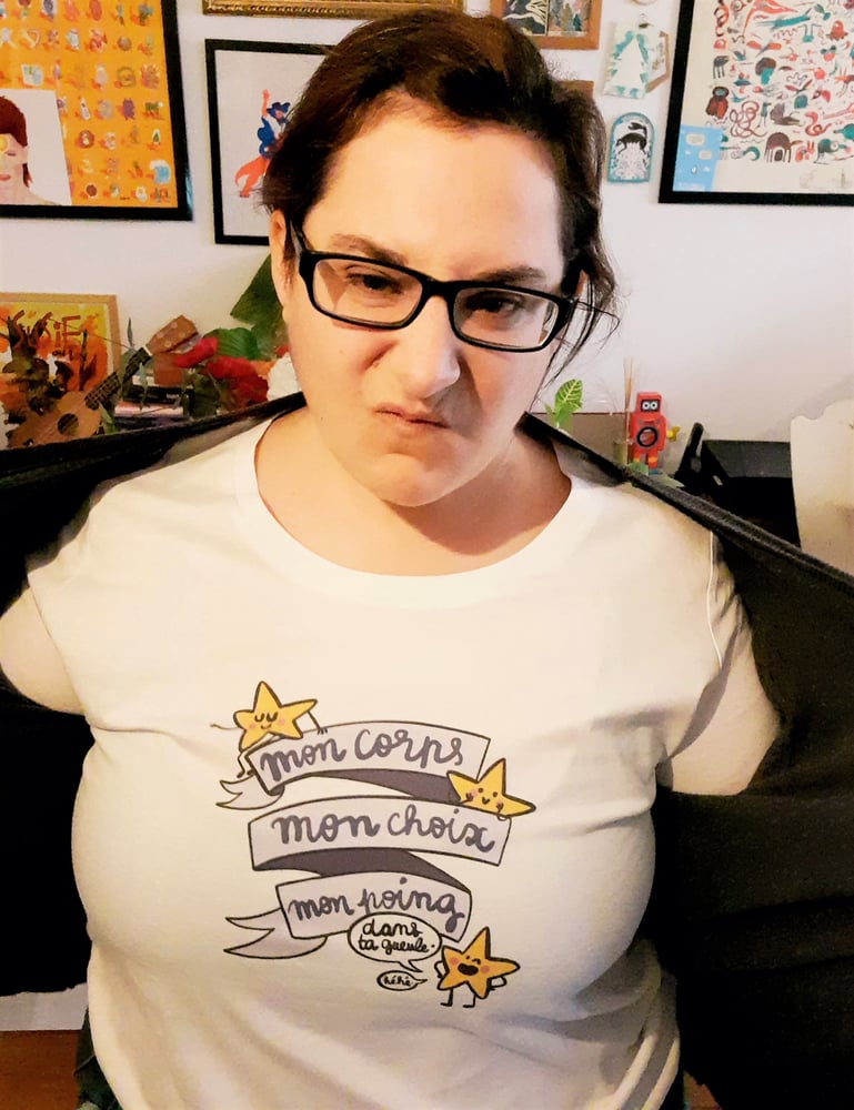 Image of Collab terminée - Tee Shirt banderole - COLLAB' THE SIMONES X SANDRINE DELOFFRE
