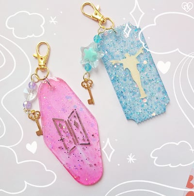 Image of Fandom Resin Keychains