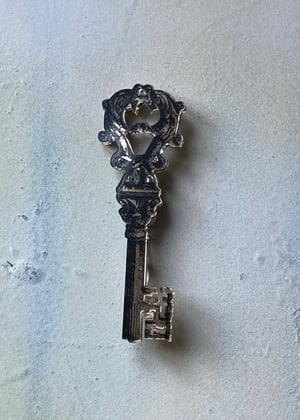 Image of Victorian Key Brooch 