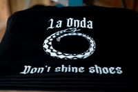 Image 1 of La Onda don't shine shoes