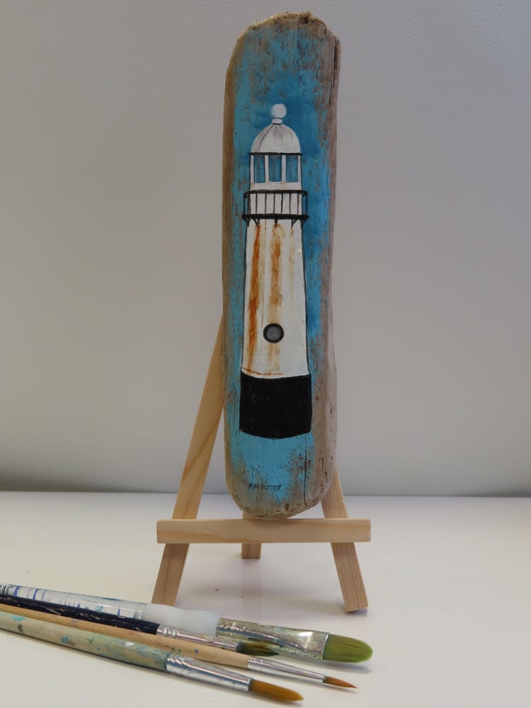 Image of Smeaton's Pier 'New' lighthouse Driftwood