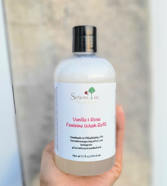 Image of Vanilla & Rose Feminine Wash Refill 12 oz
