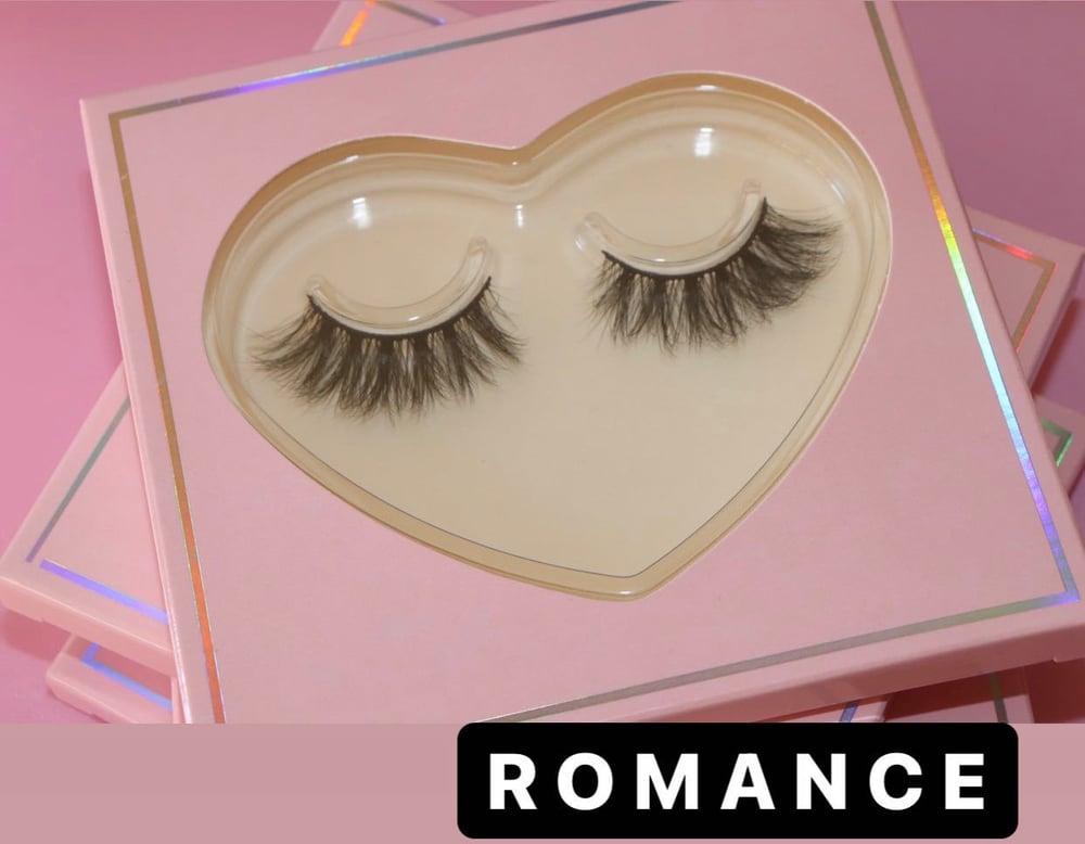 Image of VALENTINE'S DAY  LASHES COLLECTION