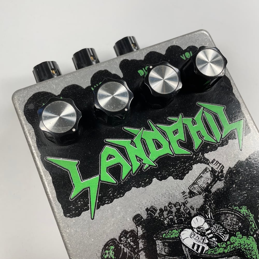 FXPedal: Landphil - Bass Distortion Pedal by Idiot Box Effects