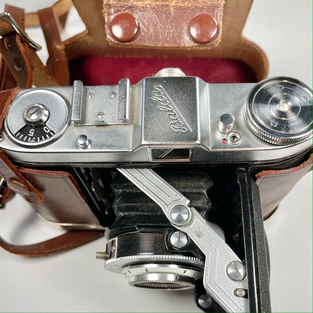 Balda 35mm Film Camera in original Balda Leather Case 