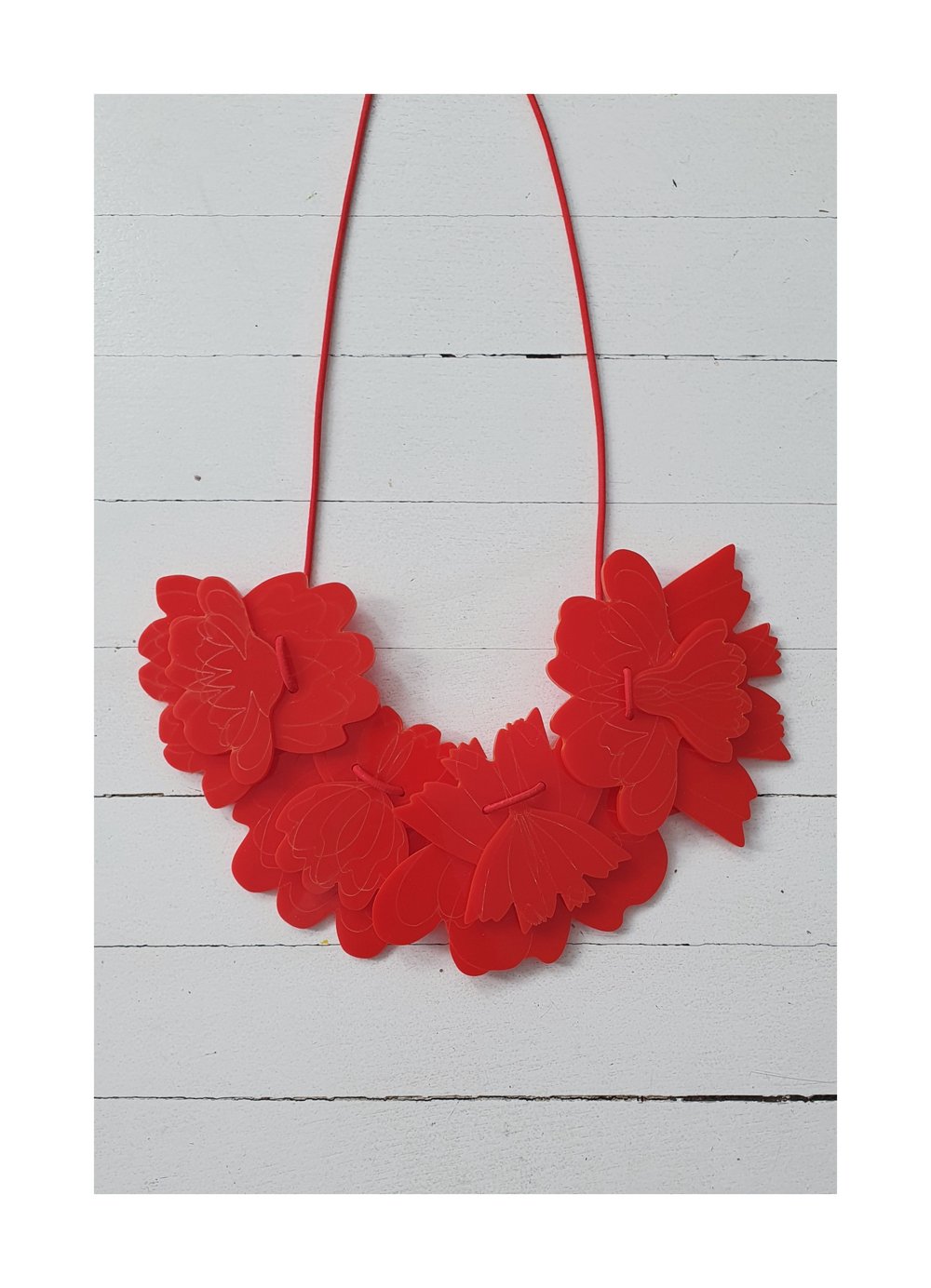 ogrlica CVET - RDEČA // BLOSSOM necklace - RED