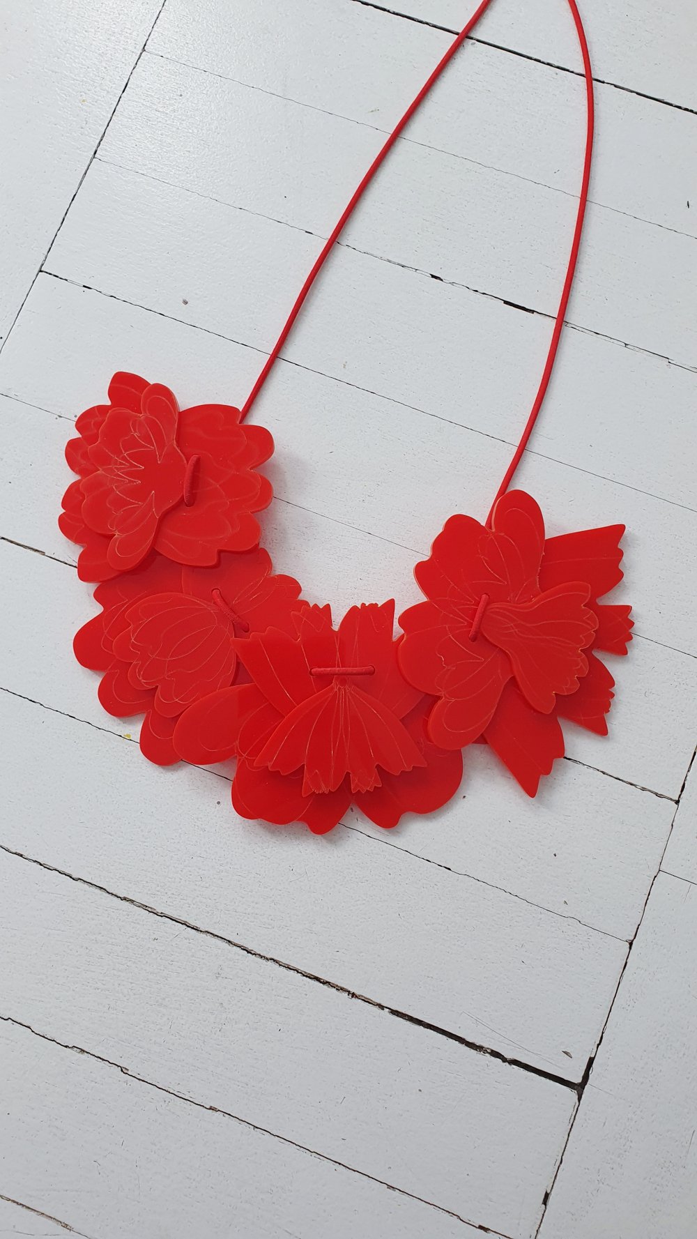 ogrlica CVET - RDEČA // BLOSSOM necklace - RED